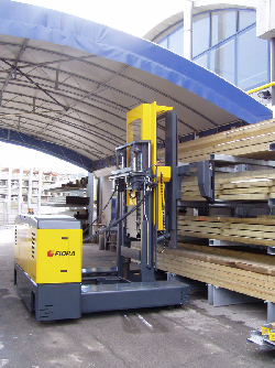 outdoor lumber storage electic sidelift
